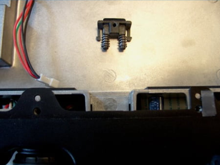 Klem Yaesu FT-817 laadmodificatie